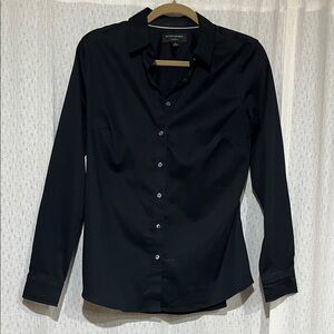 Women’s Banana Republic Tailored Stretch Black Dress Shirt